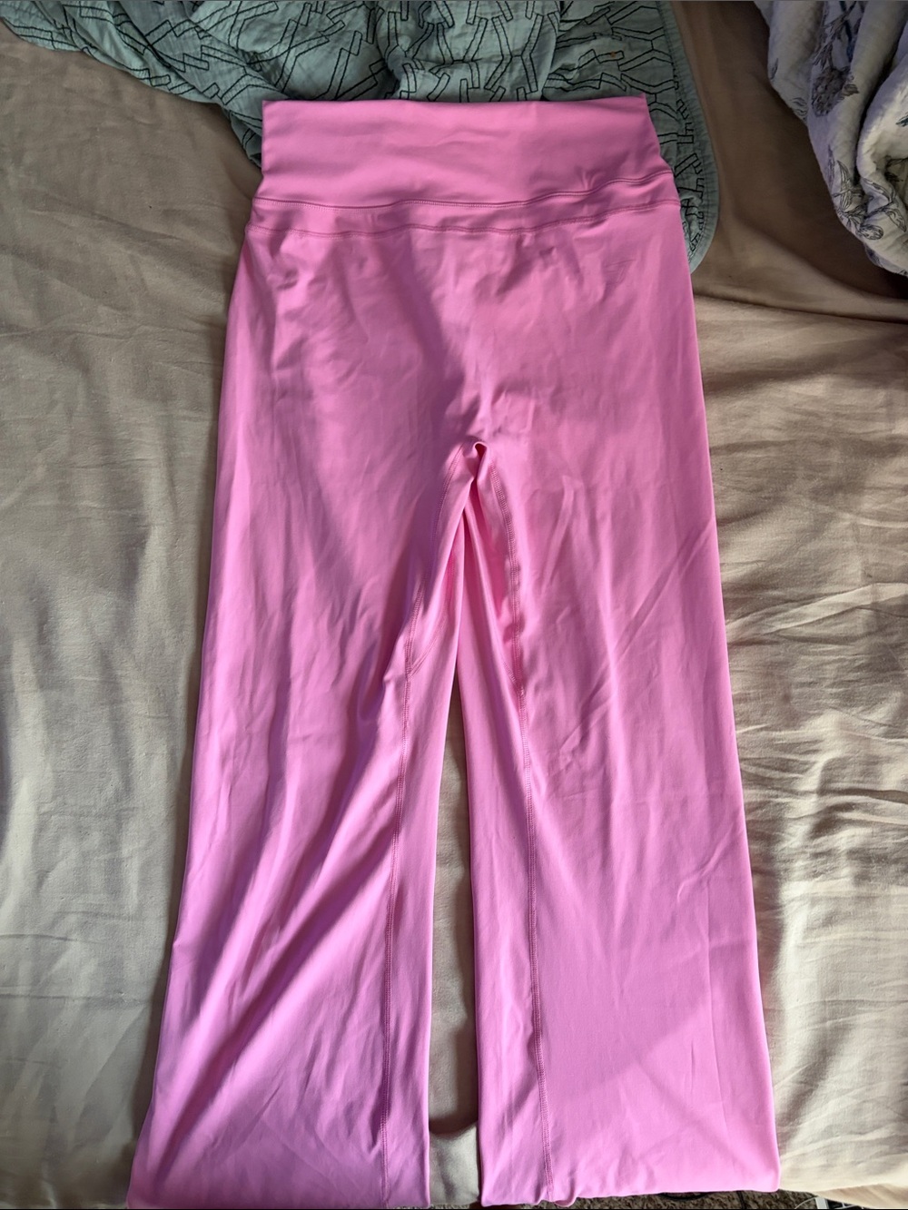 Women's Pink Whitney Gymshark Flared Leggings Size L
